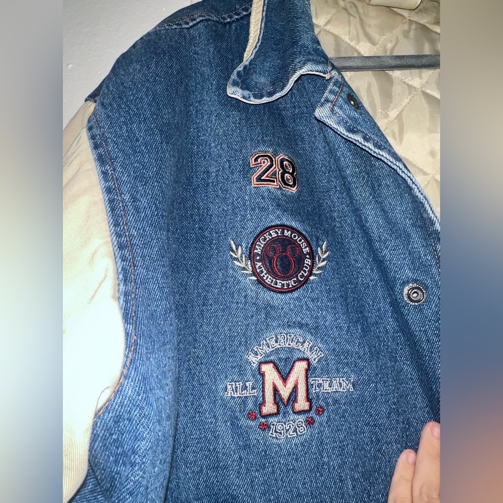 Vintage Disney Store Varsity Letter Jacket Mickey Sz medium - Picture 3 of 11